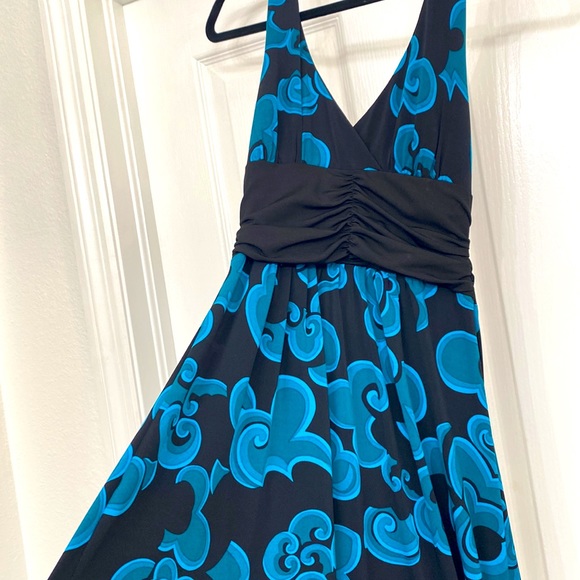 Trixxi Dresses & Skirts - Trixxi halter top dress  small